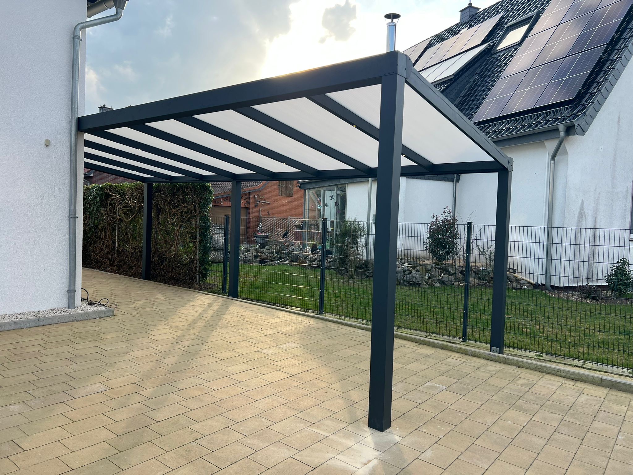 Aluminium Carport freistehend und Wandmontage